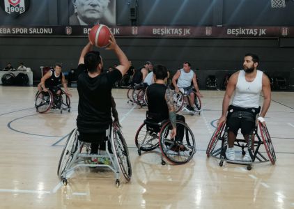 Beşiktaş Tüpraş - Bağcılar Engelliler SK (Hazırlık Maçı)