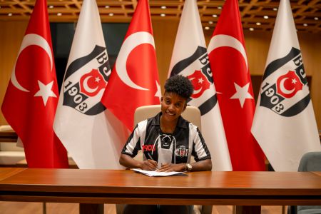 Beşiktaş United Payment’a Hoş Geldin Evy Pereira