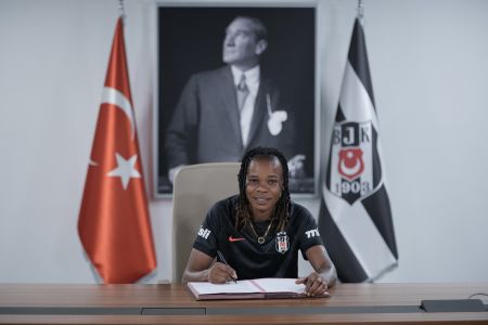 Beşiktaş’a Hoş Geldin Glory Akumbu Ogbonna