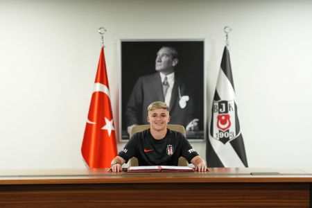Beşiktaş’a Hoş Geldin Yana Derkach