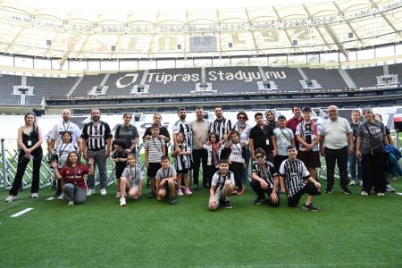 Beşiktaş’ta Yaşayan Çocuklar Tüpraş Stadyumu’nu Gezdi