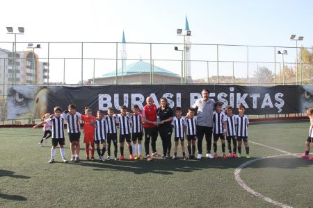 BJK Spor Okulları Geleceğin Kartalları 3. Bölgesel Futbol Turnuvası’nın Üçüncü Etabı Yapıldı
