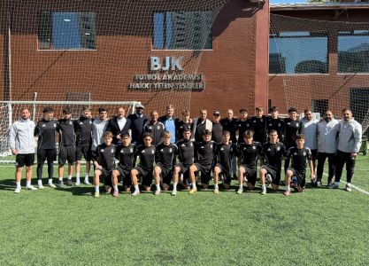 Eski Futbolcumuz Ertuğrul Sağlam ile Pascal Nouma’dan Futbol Akademimize Ziyaret