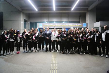 EuroCup Women’da İkinci Olan Beşiktaş BOA Kadın Basketbol Takımımız İstanbul’da