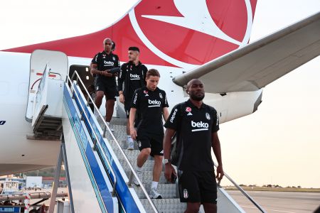 Beşiktaş arrive in Trabzon City