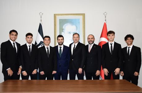 Genç Futbolcularımızla Profesyonel Sözleşme İmzalandı