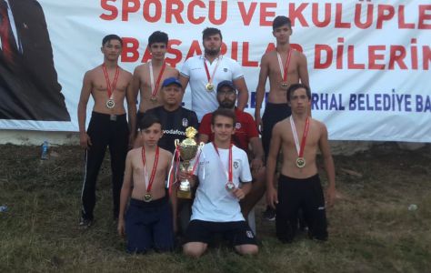 Güreş Takımımız, Yıldızlar Karakucak Türkiye Şampiyonu Oldu