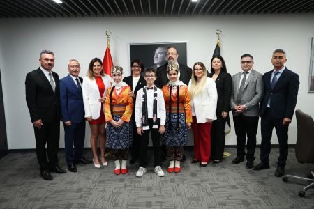 Children symbolically administer Beşiktaş on 23 April Children'S Day 