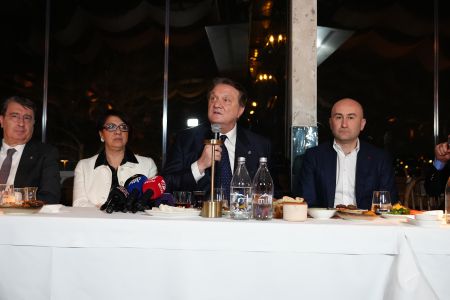 Beşiktaş hold Ramadan Iftar Dinner for sports press 