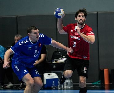 Nilüfer Belediyespor - Beşiktaş