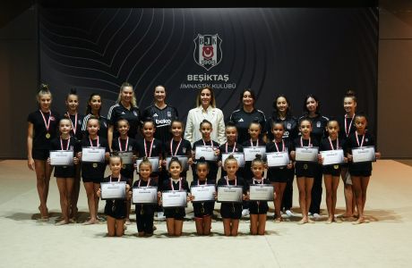 Ritmik Jimnastik Takımımızda Yaz Kampı Kapanış Töreni Yapıldı