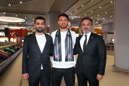 Salih Özcan İstanbul’da