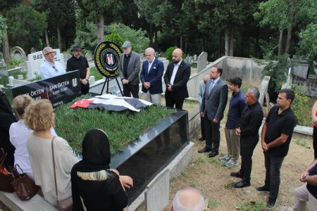 Şan Ökten’i Kabri Başında Andık