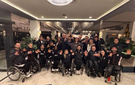 Tekerlekli Sandalye Basketbol Takımımız, Antalyalı Taraftarlarımızla Yemekte Buluştu