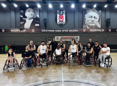 Tekerlekli Sandalye Basketbol Takımımızın Sporcularına Anlamlı Hediye