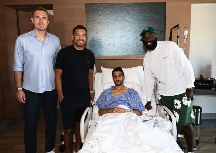 Black Eagles visit their injured Captain Necip Uysal 