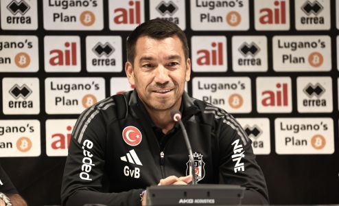 Head Coach Giovanni van Bronckhorst talks to press 