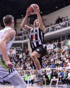 Yukatel Merkezefendi Belediyesi Basket vs Beşiktakaş Fibaban